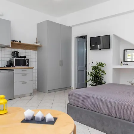 Apartment Margherita's Cozy Studio In Naxos Naxos City